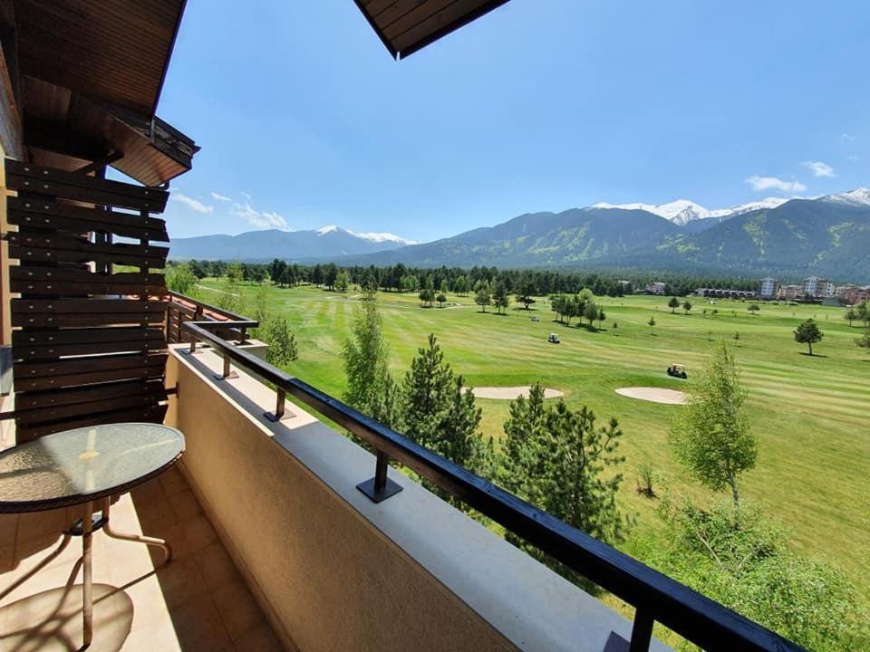 Aparthotel Sunny Duplex With Spectacular View In Terra Complex Razlog Esterno foto
