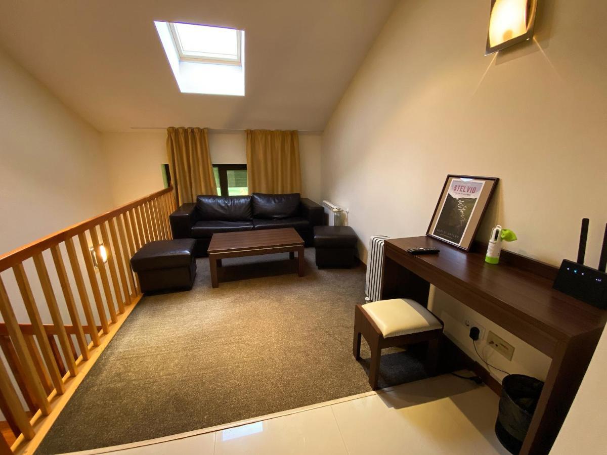 Aparthotel Sunny Duplex With Spectacular View In Terra Complex Razlog Esterno foto